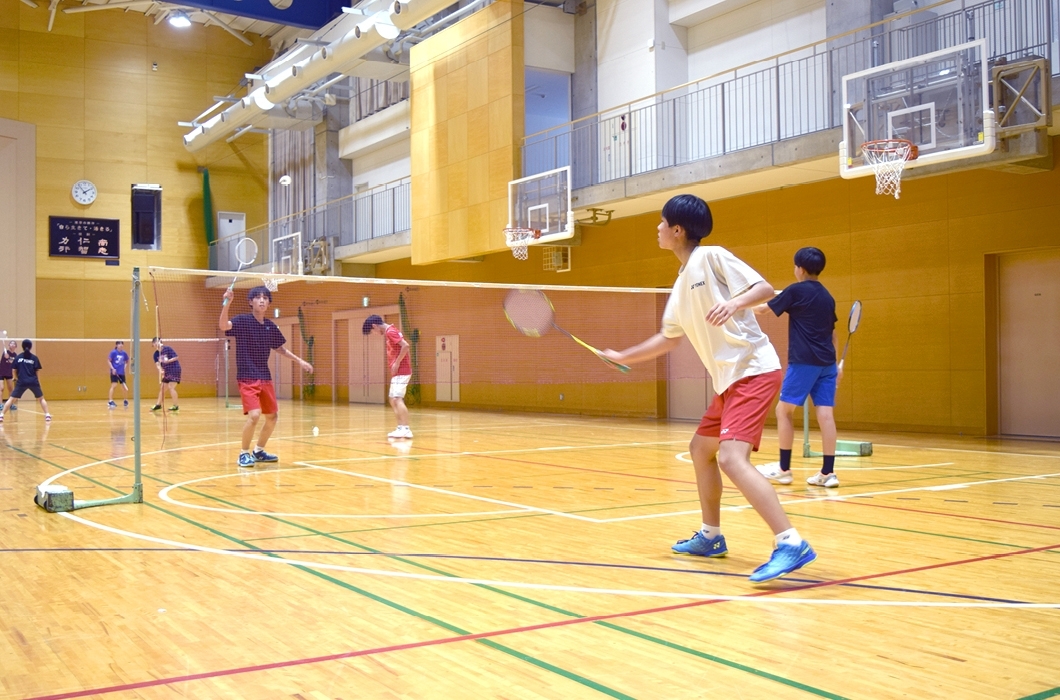 奈良学園登美ヶ丘中学校・高校　バドミントン部