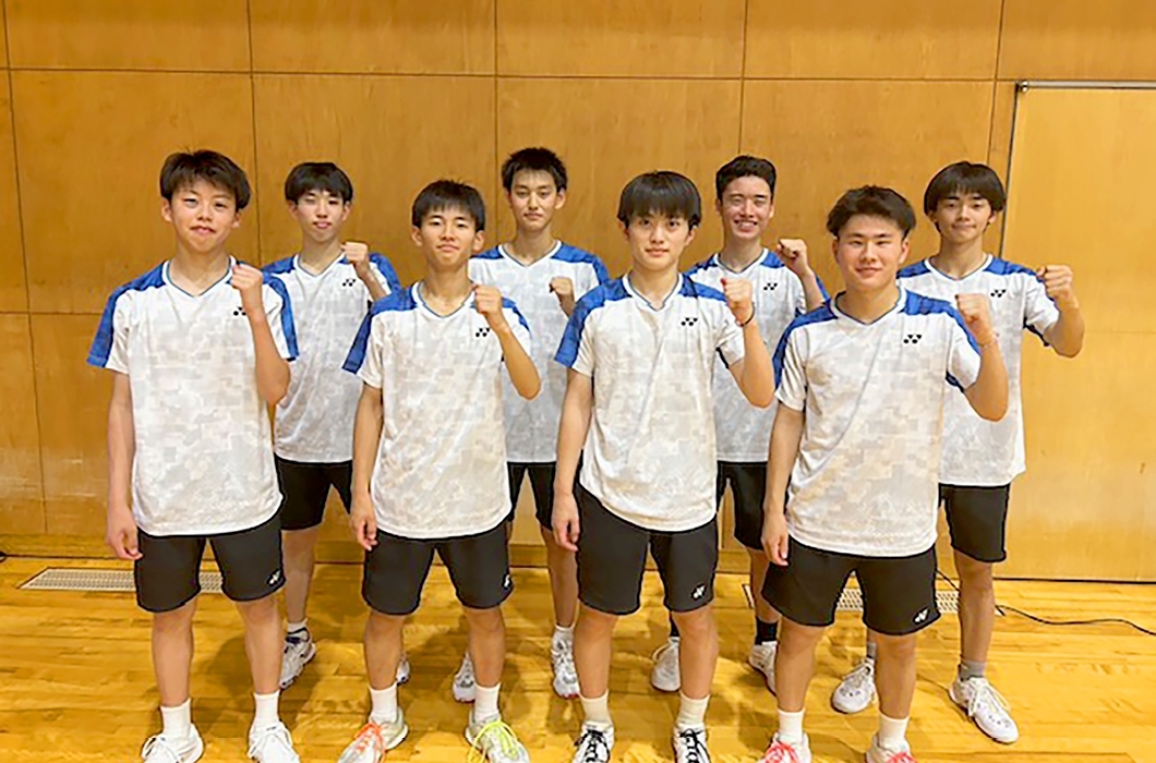 奈良大学附属高校　男子バドミントン部