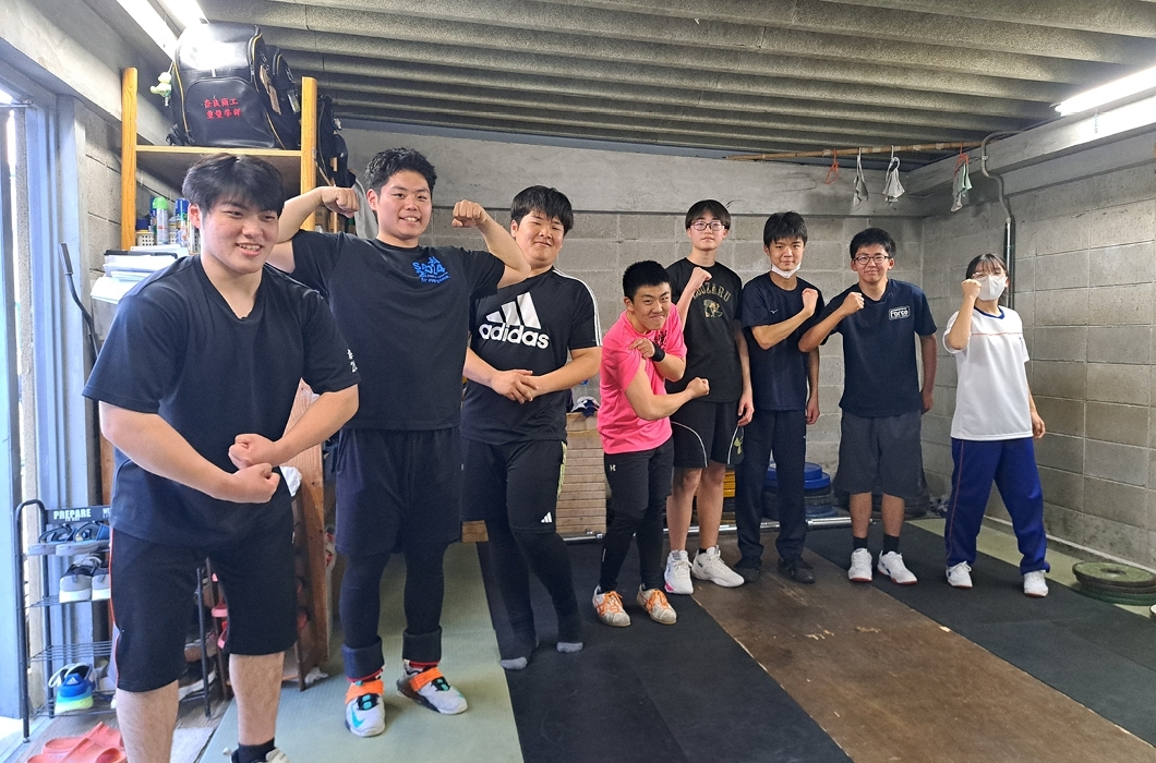 奈良商工高校　ウエイトリフティング部
