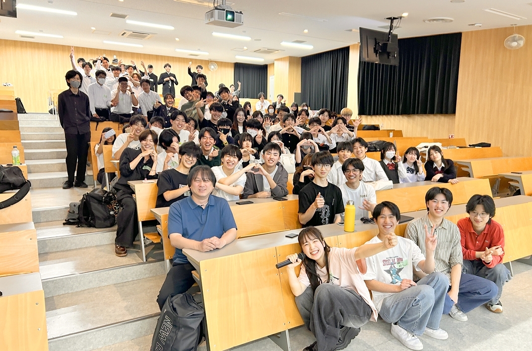 奈良工業高等専門学校　軽音楽部